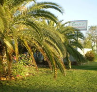 Banjo's Overnight amp Holiday Units - Accommodation Cooktown