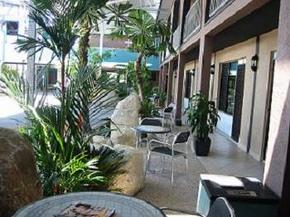 Aspect Central - Accommodation Cooktown 2