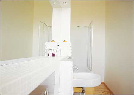 The Hatton Hotel - Accommodation Cooktown 1