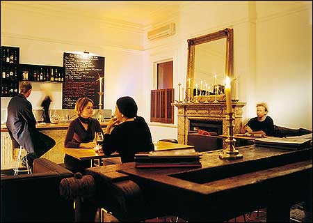 The Hatton Hotel - Accommodation Cooktown 3