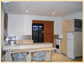 Apollo Jewel Beachfront Apartments - Accommodation Cooktown 5
