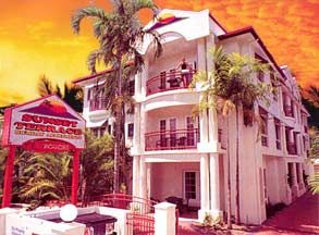 Sunset Terrace Holiday Apartments - Accommodation Cooktown 0