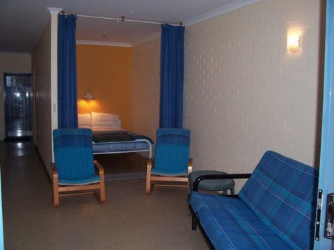 Windsurfer Beach Chalets - Accommodation Cooktown 2