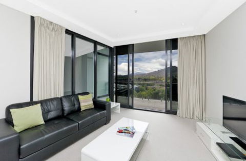 Astra Apartments Canberra - Accommodation Cooktown 2