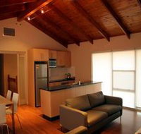 Ethelton Serviced Apartments - Accommodation Cooktown