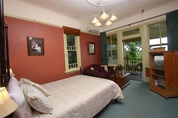 Moments Mountain Retreat - Accommodation Cooktown 4