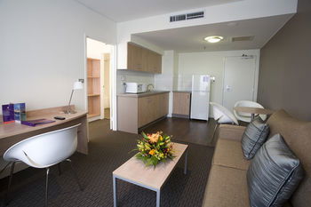 Ibis Melbourne Hotel And Apartments - Accommodation Cooktown 15