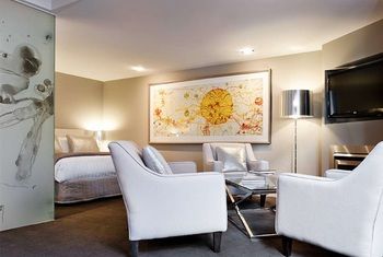 Art Series - The Olsen - Accommodation Cooktown 40