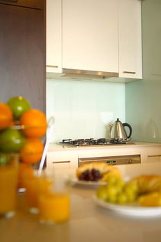 AKOM Docklands - Accommodation Cooktown 8