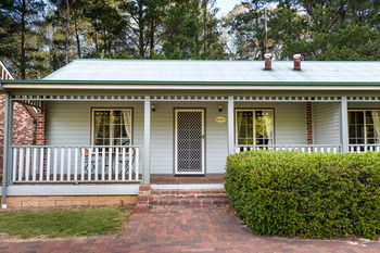 Federation Gardens & Possums Hideaway - Accommodation Cooktown 22