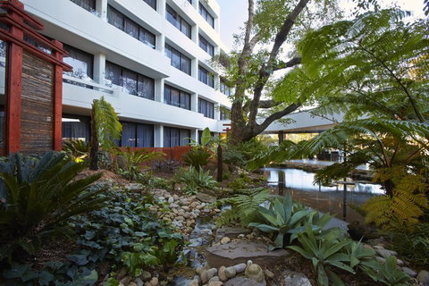 Holiday Inn Warwick Farm - Accommodation Cooktown 3