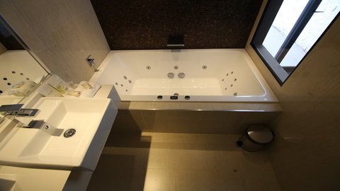 Holiday Inn Warwick Farm - Accommodation Cooktown 5