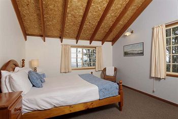 Eagleview Resort - Accommodation Cooktown 6