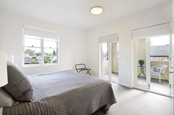 Albert Road Serviced Apartments - Accommodation Cooktown 0