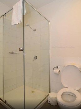 Albert Road Serviced Apartments - Accommodation Cooktown 9