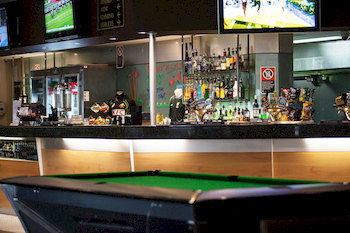 High Flyer Hotel - Accommodation Cooktown 1