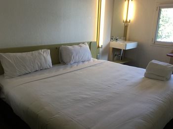 Ibis Budget St Peters - Accommodation Cooktown 1