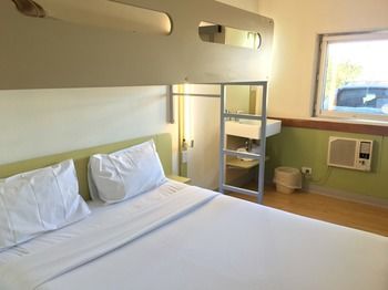 Ibis Budget Campbelltown - Accommodation Cooktown 4