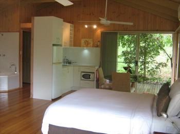 Belle's At Montville - Accommodation Cooktown 12
