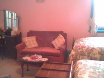 Hamilton Heritage B&B - Accommodation Cooktown 26