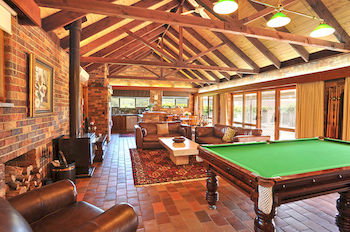 Langbrook Estate Cottages - Accommodation Cooktown 1