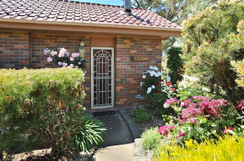 Langbrook Estate Cottages - Accommodation Cooktown 8