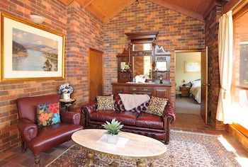 Langbrook Estate Cottages - Accommodation Cooktown 25