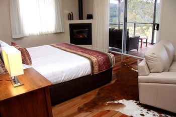 Yabbaloumba Retreat - Accommodation Cooktown 4