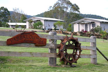 Yabbaloumba Retreat - Accommodation Cooktown 15