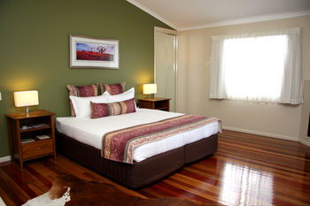 Yabbaloumba Retreat - Accommodation Cooktown 20