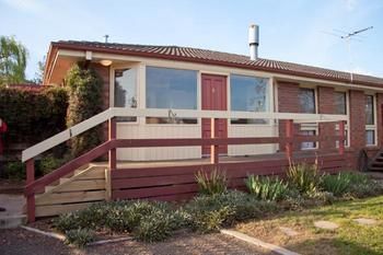 Yarra Glen Racecourse Apartments - Accommodation Cooktown 2