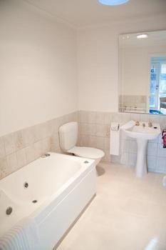 Yarra Glen Racecourse Apartments - Accommodation Cooktown 7