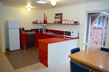 Yarra Glen Racecourse Apartments - Accommodation Cooktown 12