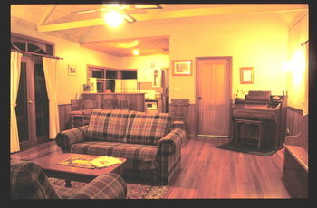 Woollamia Village Retreat - Accommodation Cooktown 19