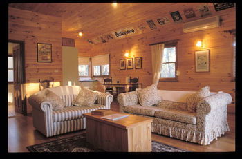 Woollamia Village Retreat - Accommodation Cooktown 27