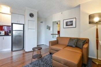 CBD Vistas - Accommodation Cooktown 5