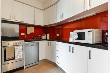 CBD Vistas - Accommodation Cooktown 14