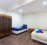 The Village Glebe - Hostel - Accommodation Cooktown