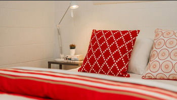 Apartment2c - Lennox 10 - Accommodation Cooktown 2