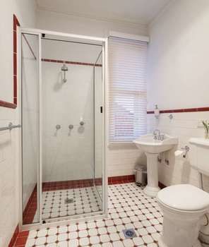 Bathurst Royal Apartments - Accommodation Cooktown 3