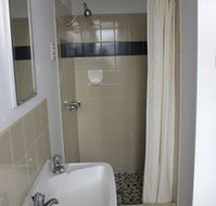 Hotel Beach House Nambour - Accommodation Cooktown