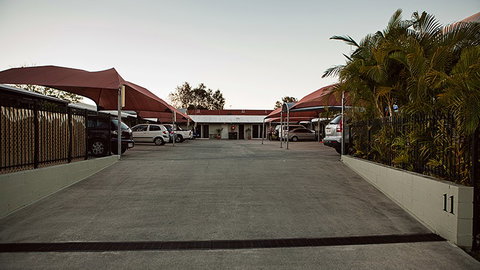 BEST WESTERN Caboolture Central Motor Inn - Accommodation Cooktown 3