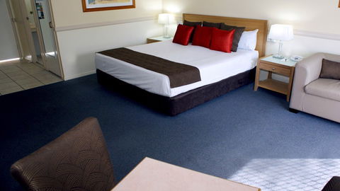 BEST WESTERN Ambassador Motor Lodge - Accommodation Cooktown 2