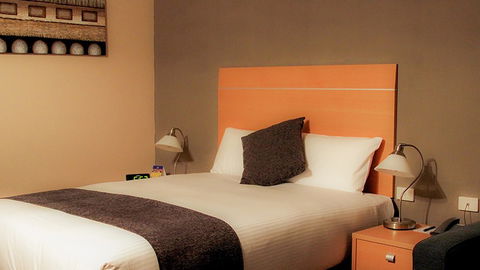 BEST WESTERN Heritage Motor Inn Bendigo - Accommodation Cooktown 2