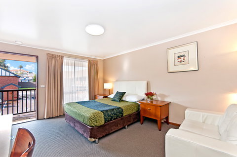 BEST WESTERN Tudor Motor Inn - Accommodation Cooktown 9
