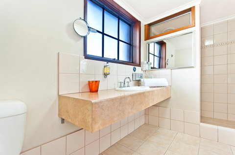 BEST WESTERN Tudor Motor Inn - Accommodation Cooktown 12