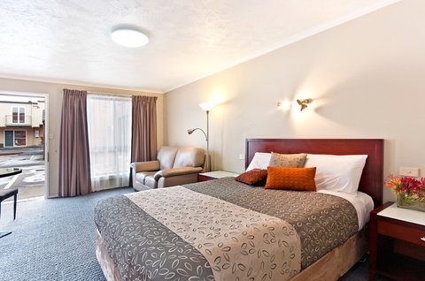 BEST WESTERN Tudor Motor Inn - Accommodation Cooktown 13