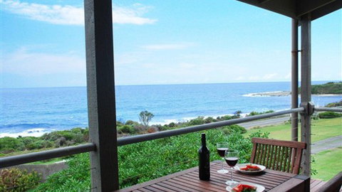 A Great Ocean Road Resort Whitecrest - Accommodation Cooktown 0