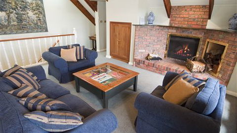 Lawson Lodge Country Estate - Accommodation Cooktown 6