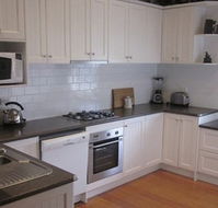 Abaleen House - Accommodation Cooktown